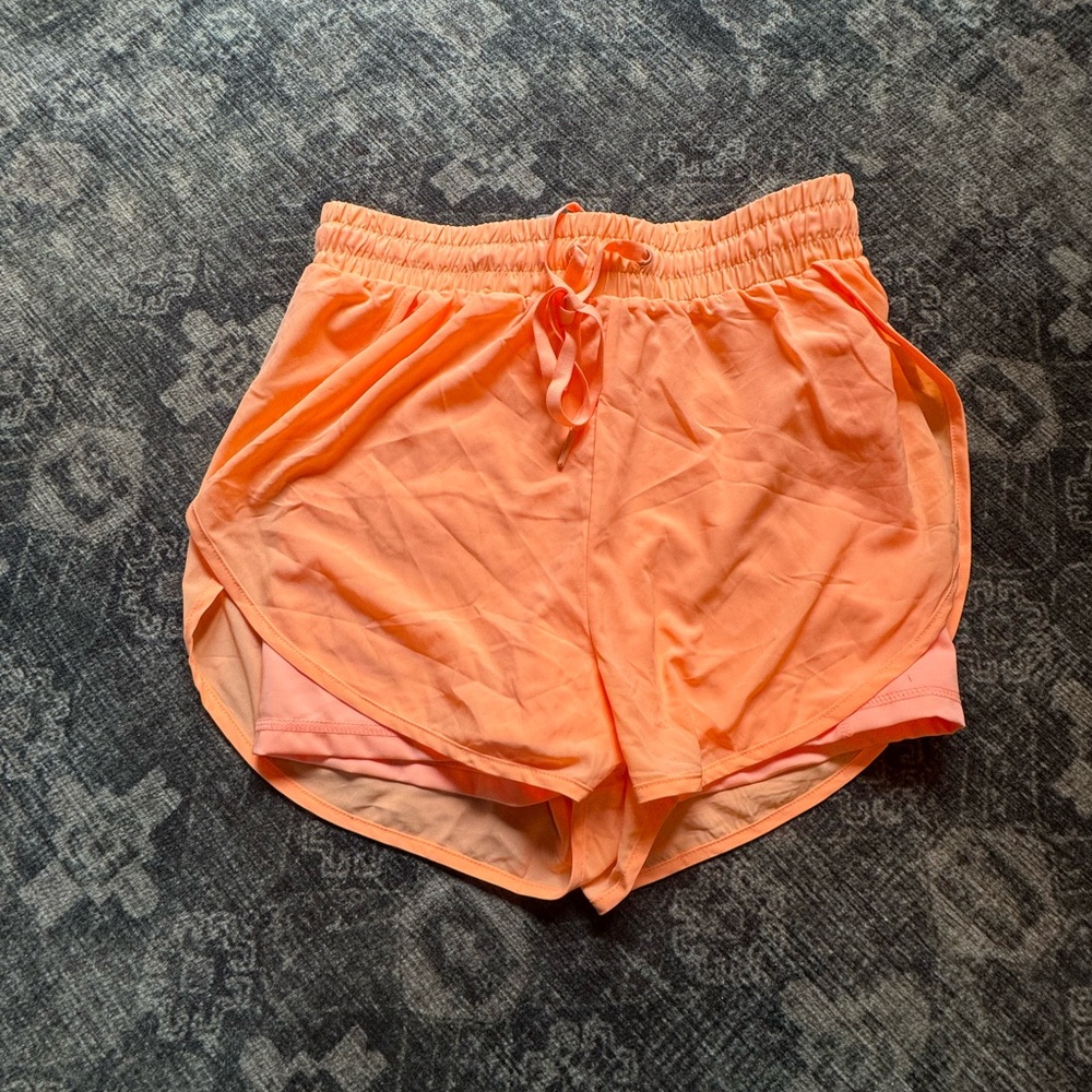 BUFF BUNNY COLLECTION LIFESAVER SHORT SMALL